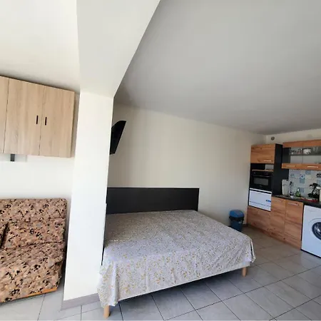 Apartment A 100m De La A5, Etage 1 Agde