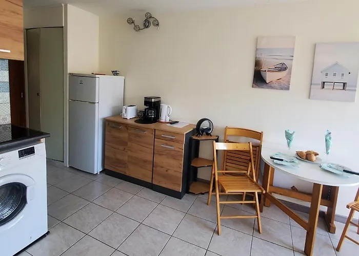 A 100m De La A5, Etage 1